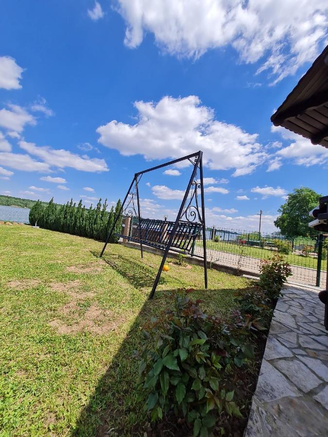 Vila San Na Vodi Smederevo Exteriér fotografie